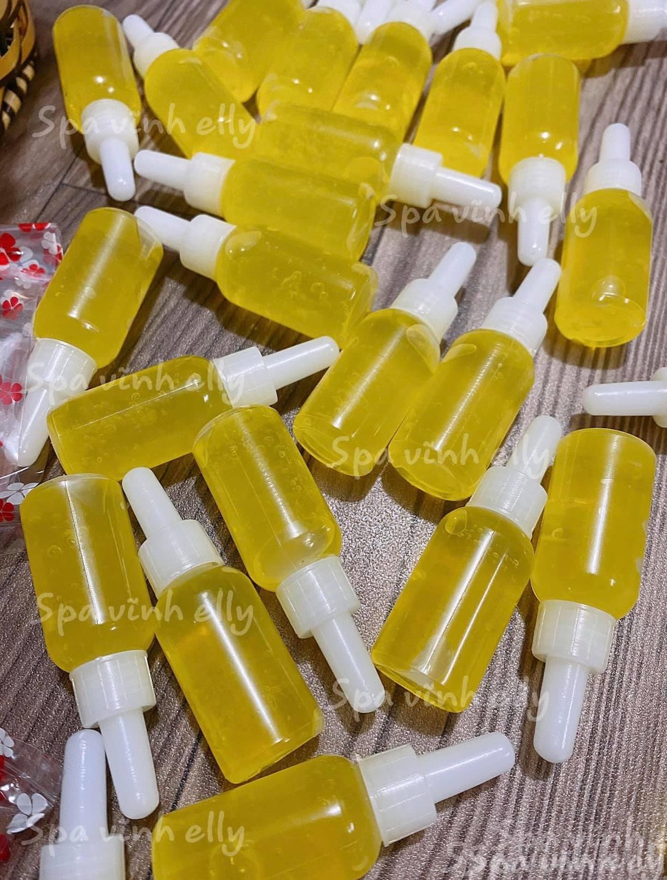 Kem body Cốt Ủ Mạnh kèm Cấy trắng set combo 4 món