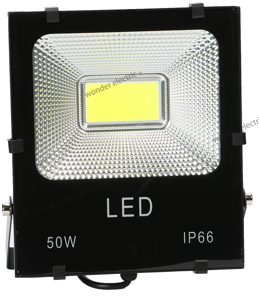 Đèn Pha LED 50W Siêu dày ánh sáng trắng