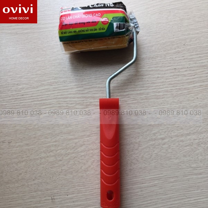 Dụng cụ gạt nhựa dùng để dán giấy dán tường