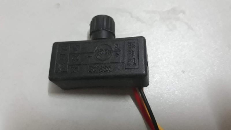 Chiết áp 12v điều chỉnh dòng máy bơm