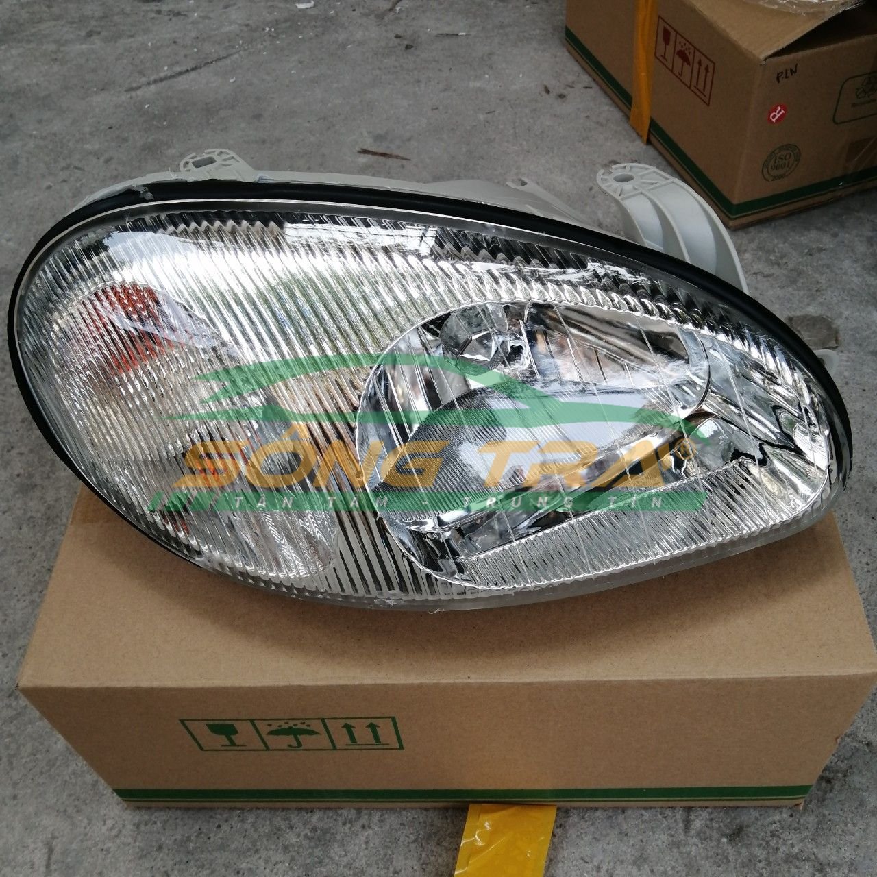 Đèn lái trước daewoo lanos, đèn pha lanos cao cấp, vui lòng lựa chọn vế trái phải