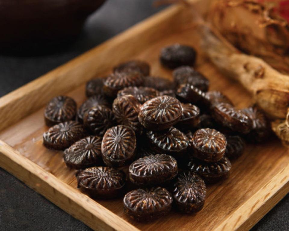 [Combo 2 gói] Kẹo hắc sâm Hàn Quốc gói 300 gram - Hàn Quốc