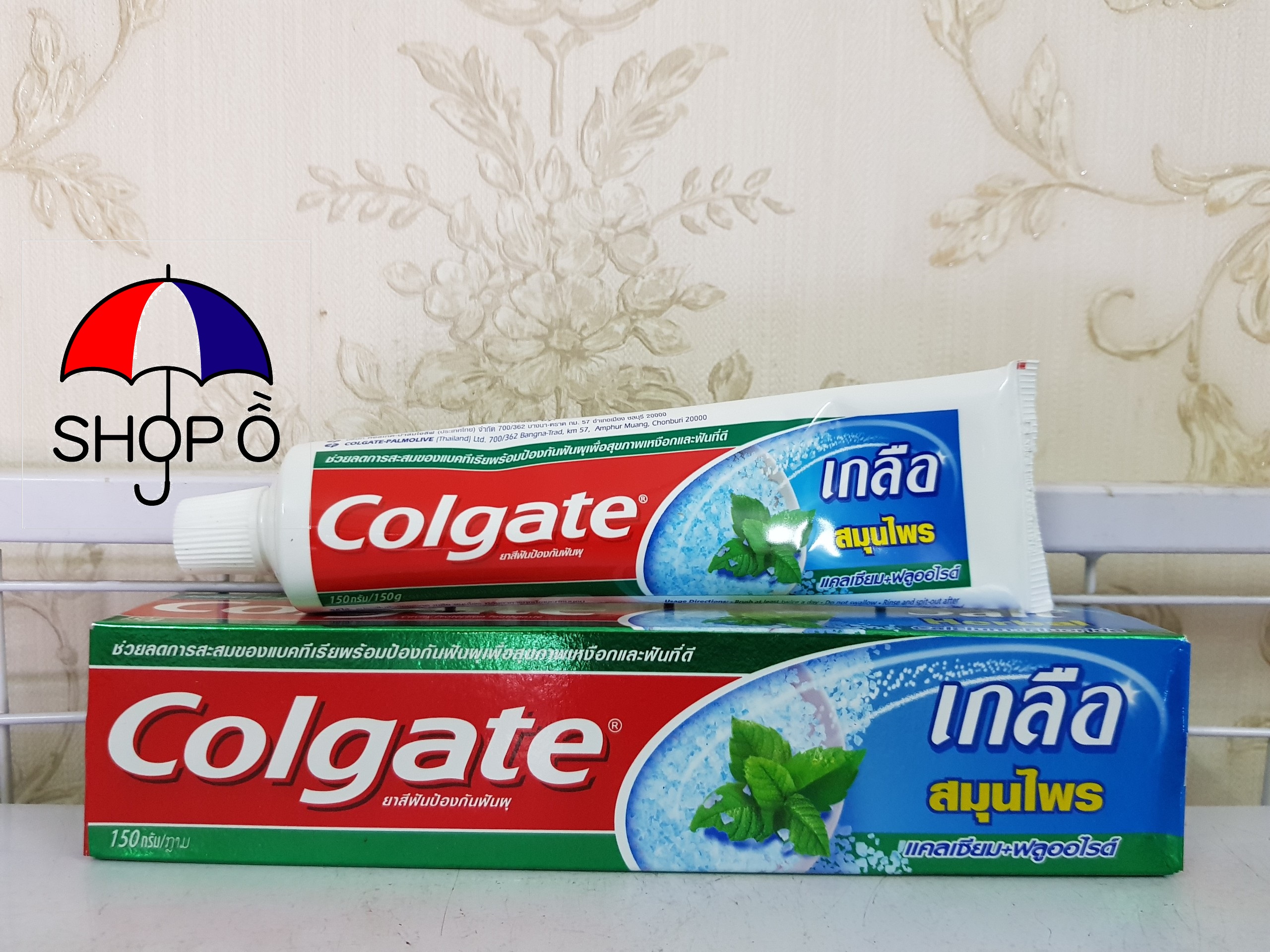 [HCM]Kem đánh răng Colgate muối thảo dược Thái Lan 150g