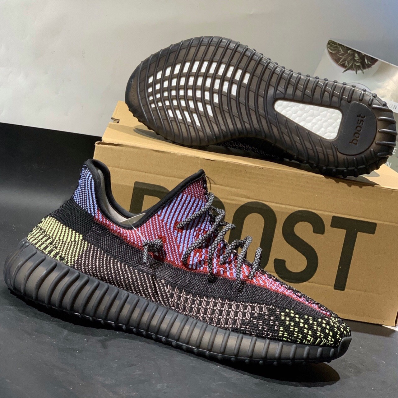 Giày yz 350 v2 Static nam nữ