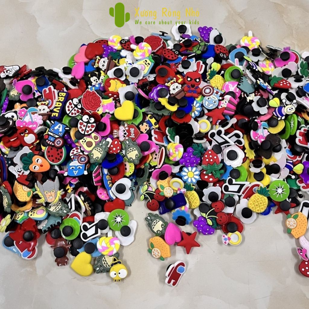 Sỉ sticker gắn dép - Sỉ 50 sticker - Phụ kiện nút giày Crocs Jibbitz đơn giản dễ thương cho dép khủng long, dép bít đầu