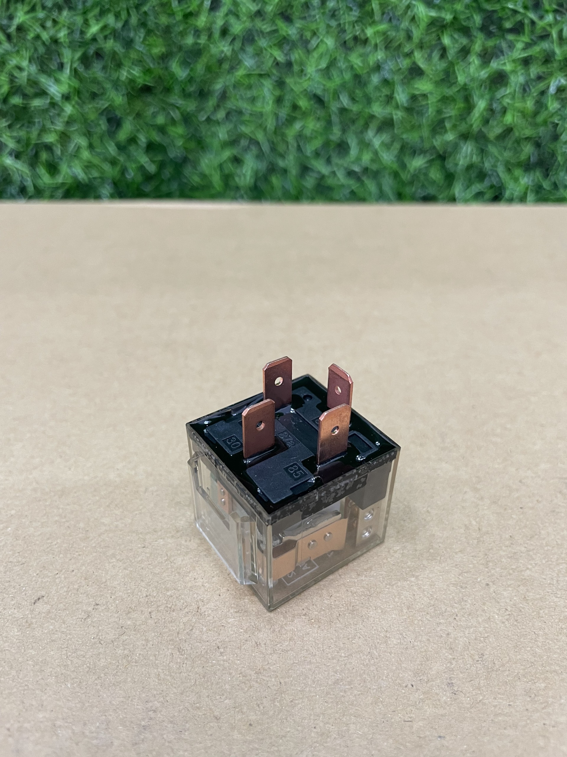 RỜ LE 4 CHÂN TRONG SUỐT (100A-24V) & (80A-12V)