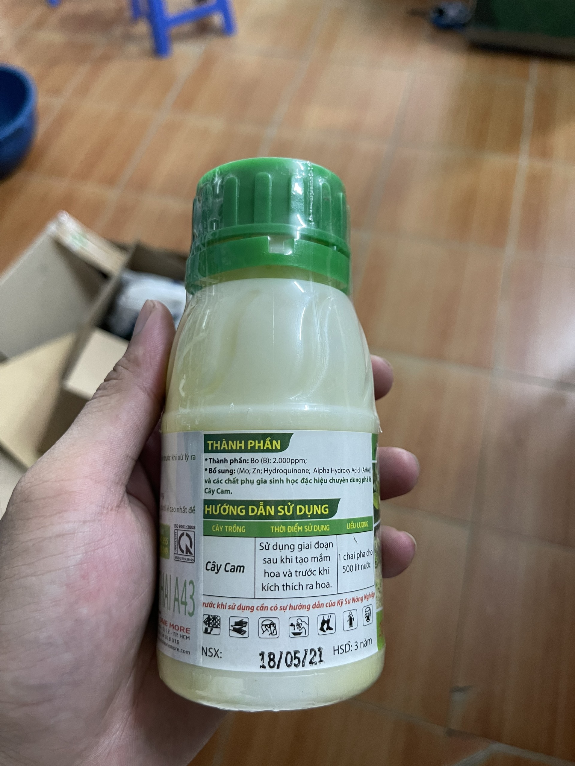 PHÂN BÓN LÁ PHÁ LÁ CAM, LÁ CHANH (CHAI 250ML)