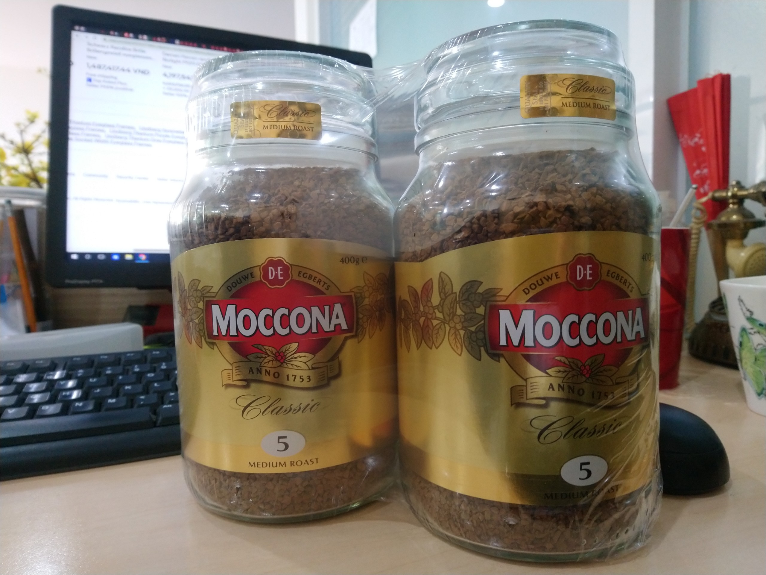 Cà phê hòa tan Moccona No 5 (Úc)
