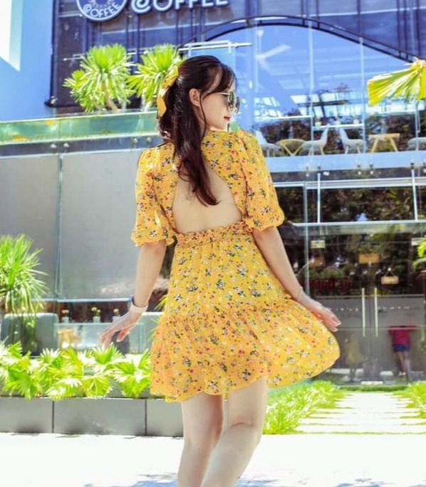 [Mẫu Mới]Đầm Nữ Hở Lưng Dáng Xòe 2 Tầng Chất Liệu Lụa Hàn Thiết Kế Tiểu Thư HARI