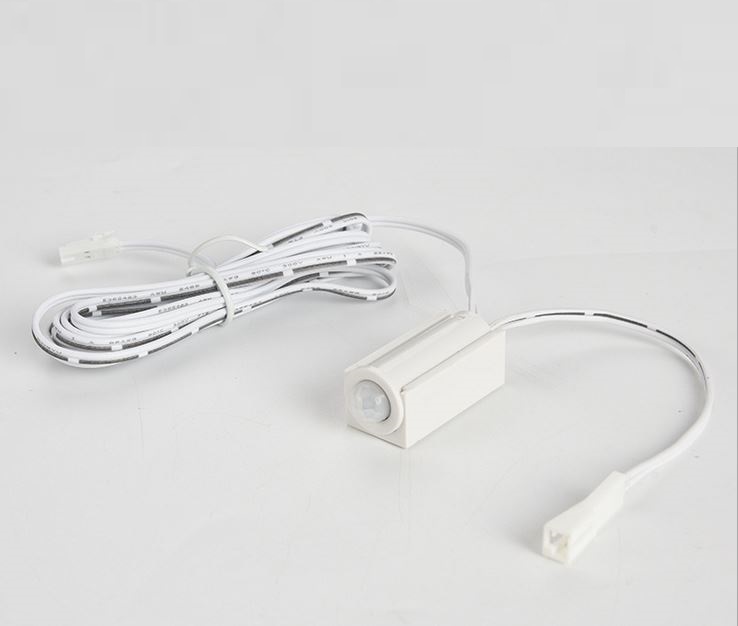 Công tắc cảm biến hồng ngoại 12V 24V công tắc cảm ứng lắp tủ