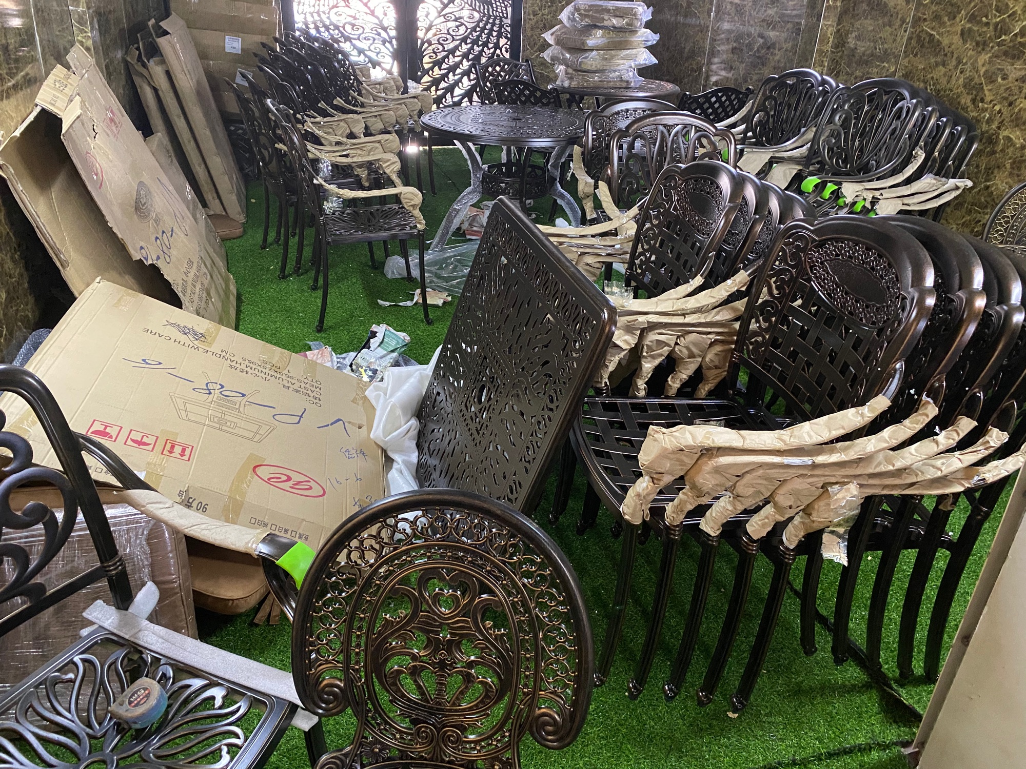 Bàn ghế sân vườn nhập khẩu