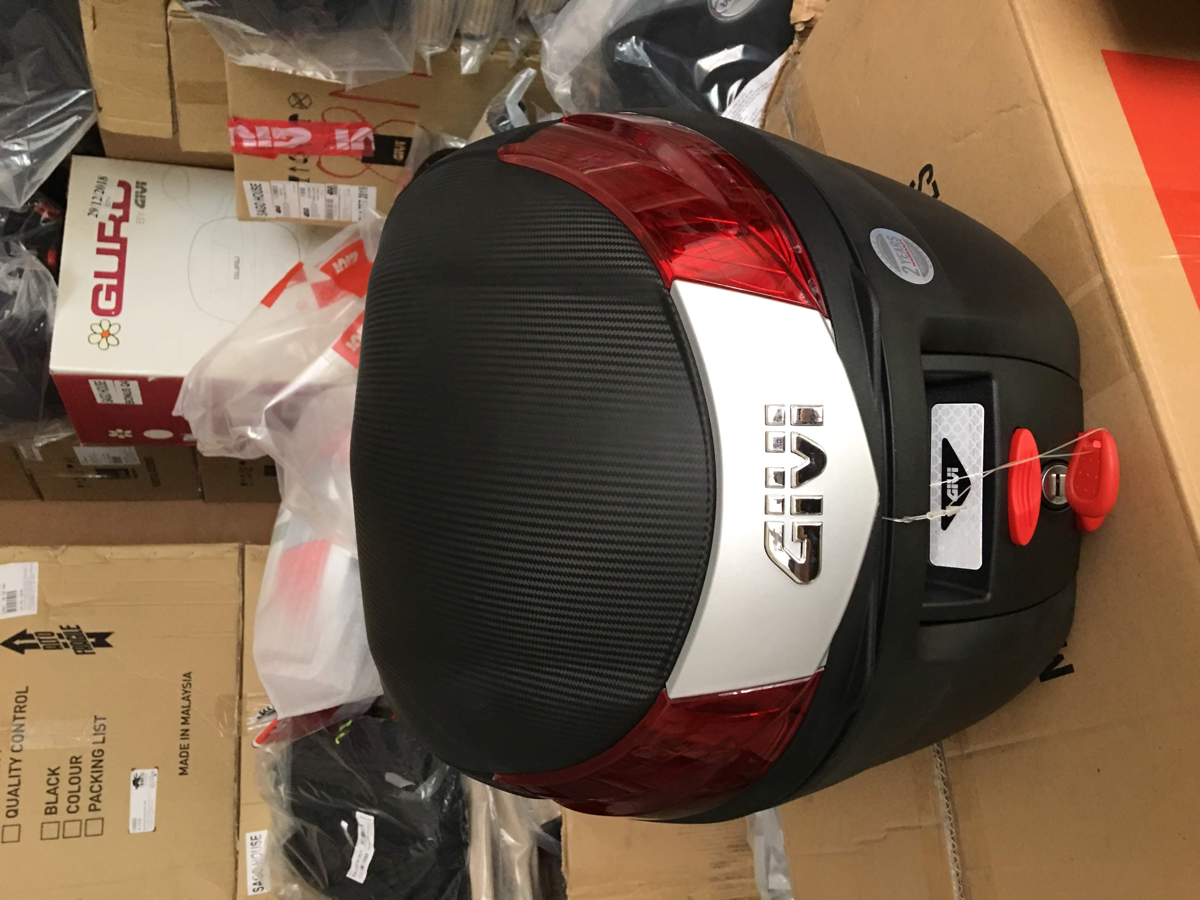 [HCM]Thùng sau givi B34N 34 lit cao cấp
