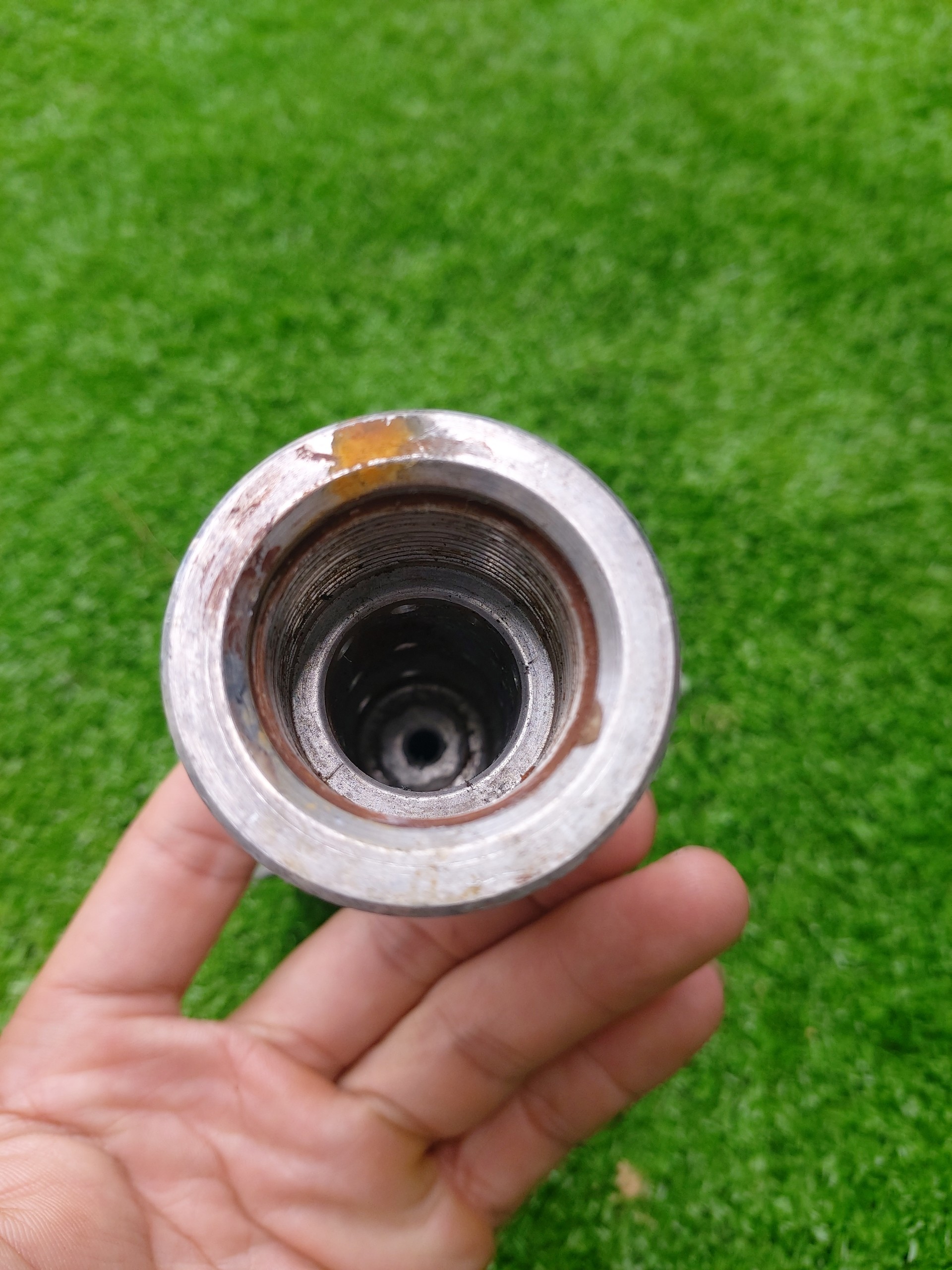 Đuôi cối 81mm US,lọ cắm hoa