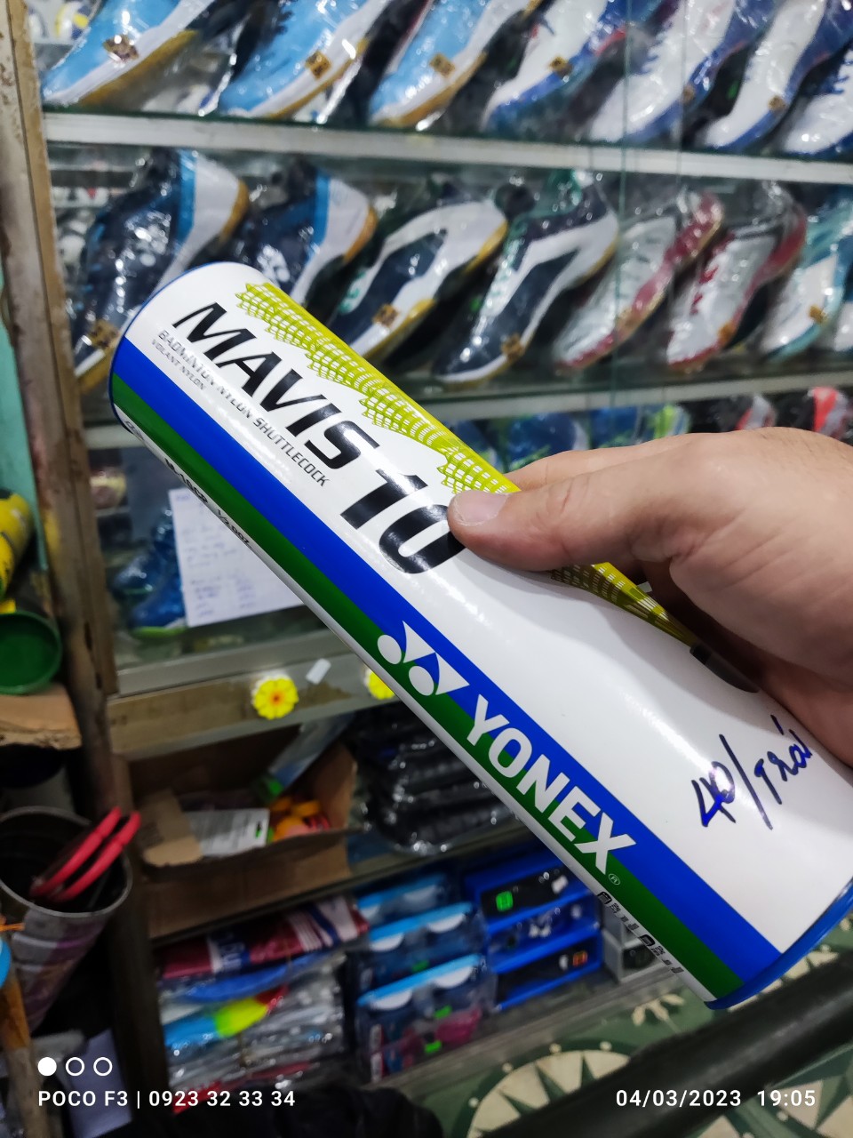 Hộp cầu lông Cao cấp Yonex Mavis 10 (6 trái/hộp)