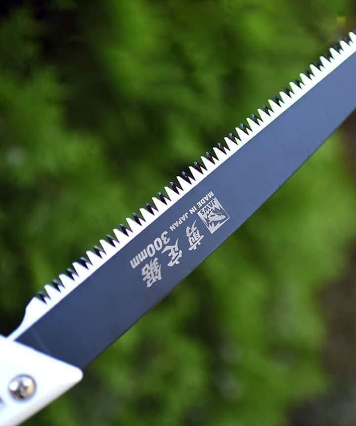 CƯA CẦM TAY CỦA NHẬT