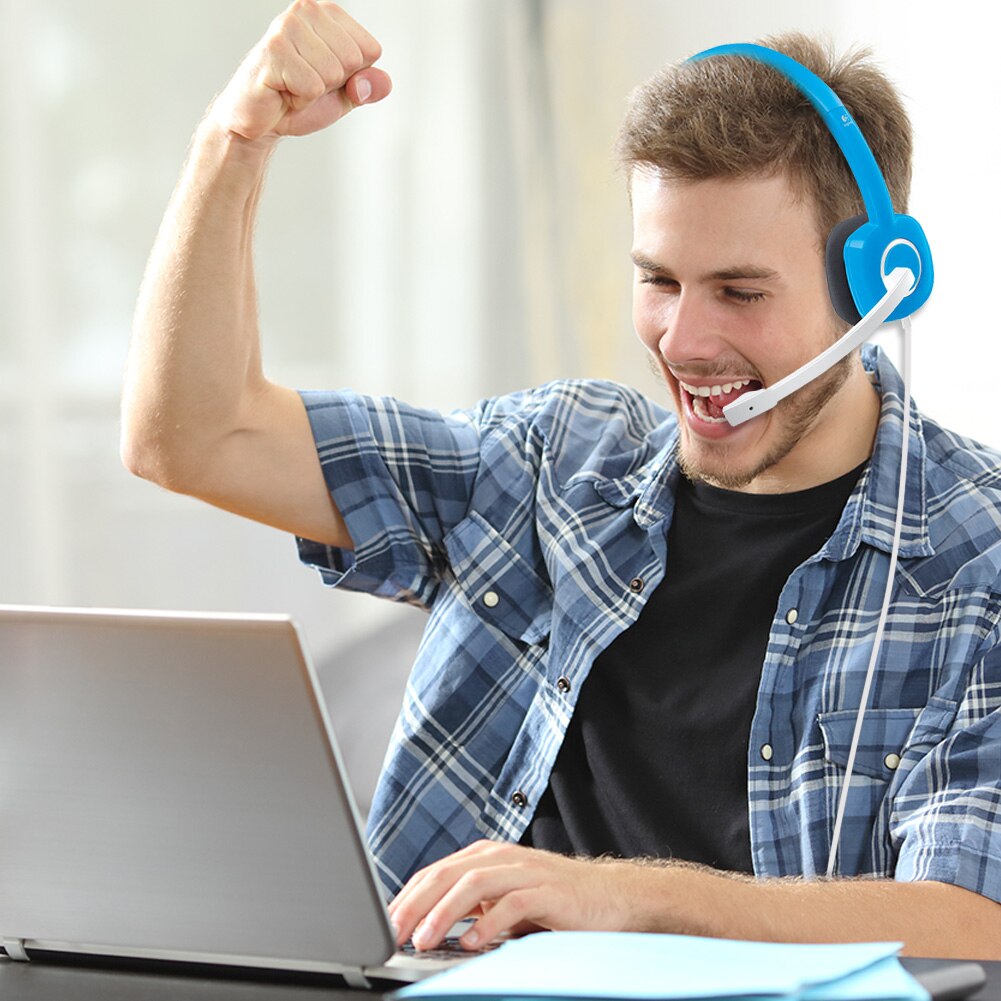 Tai nghe chụp tai Logitech H150 âm thanh nổi, có nút tăng giảm âm lượng ( kết nối 2 jack 3.5) - Bảo hành 2 năm