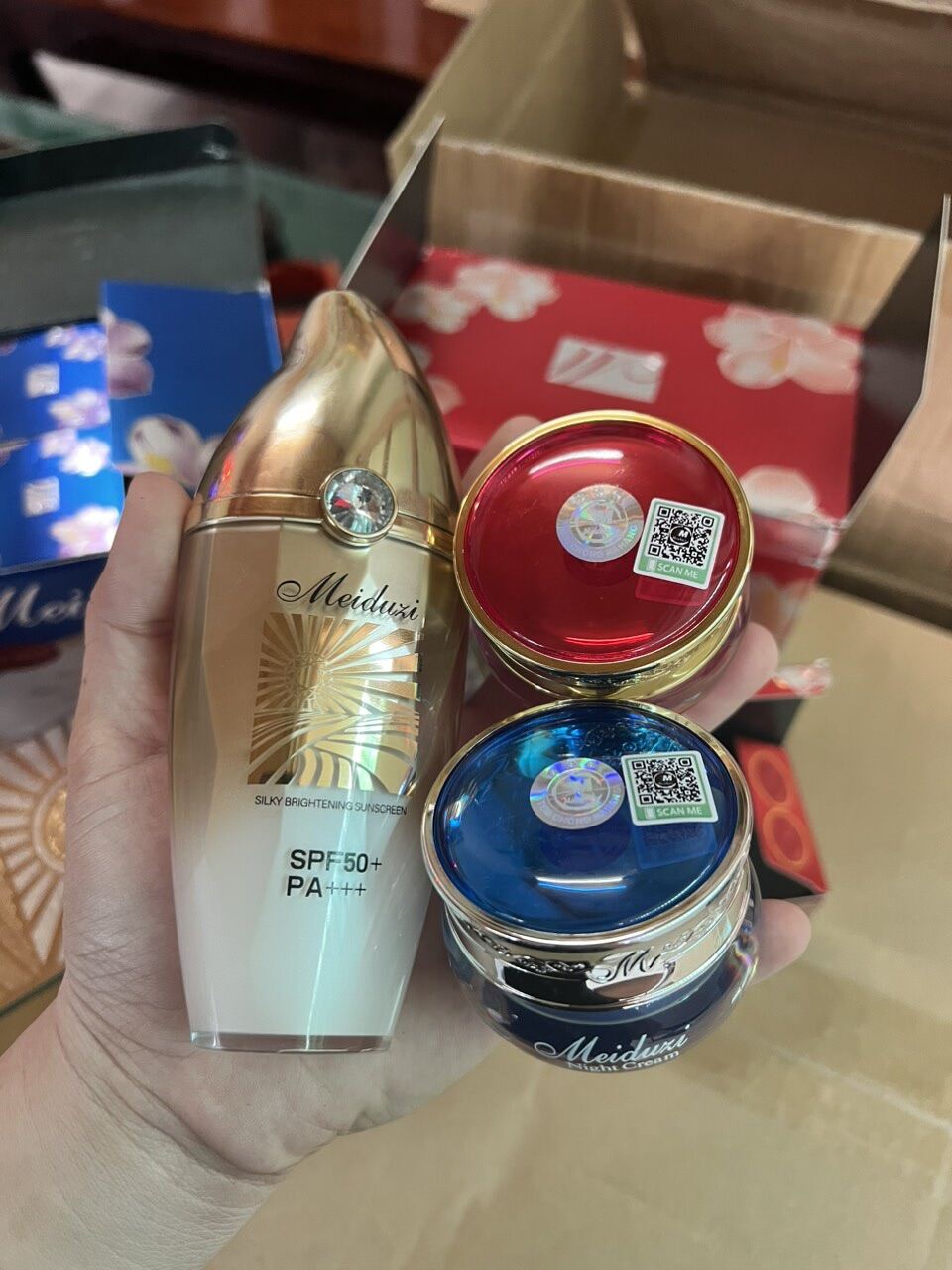 Kem chống meiduzi  tem BCA( check tem của BCA )