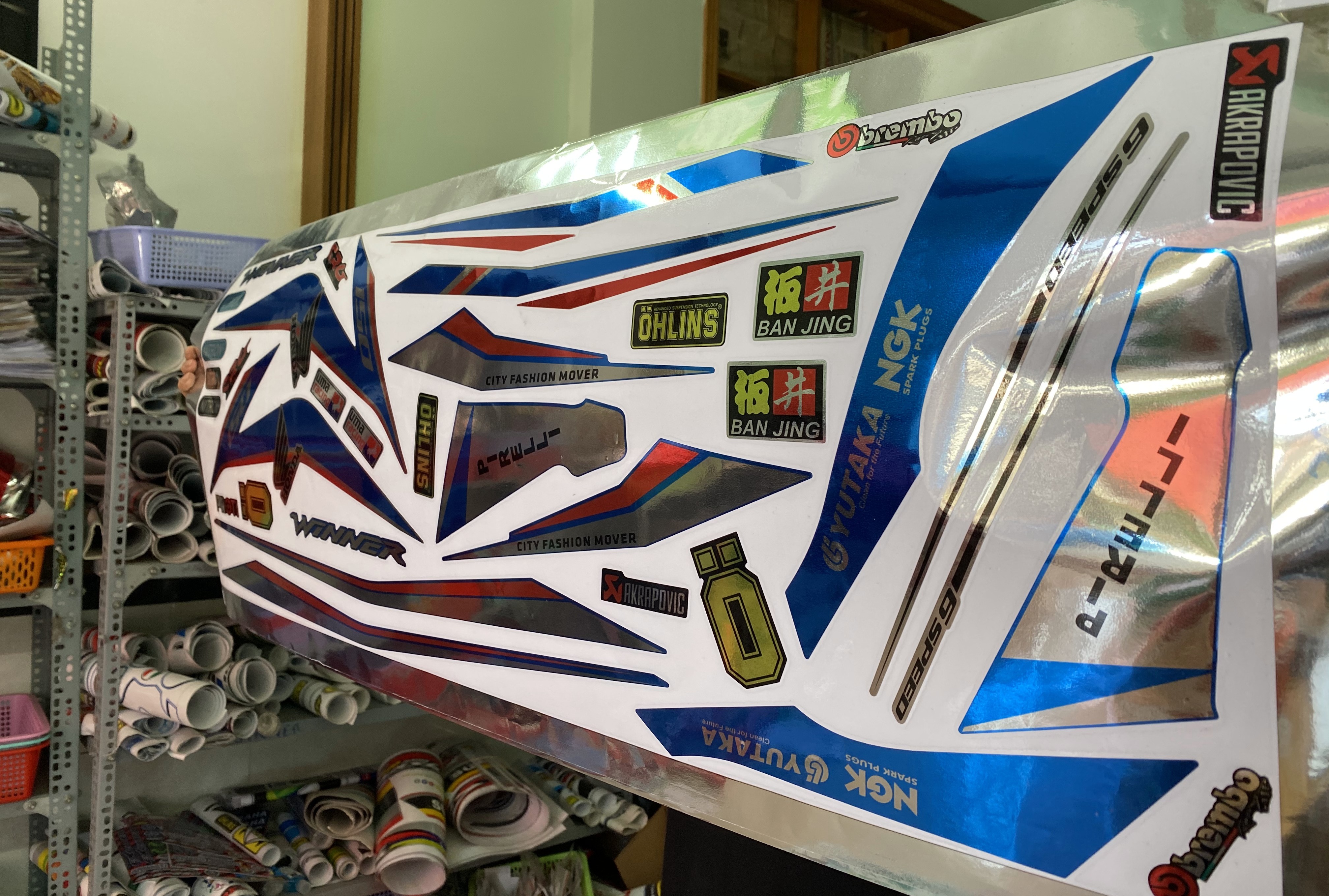 Tem rời winner crom