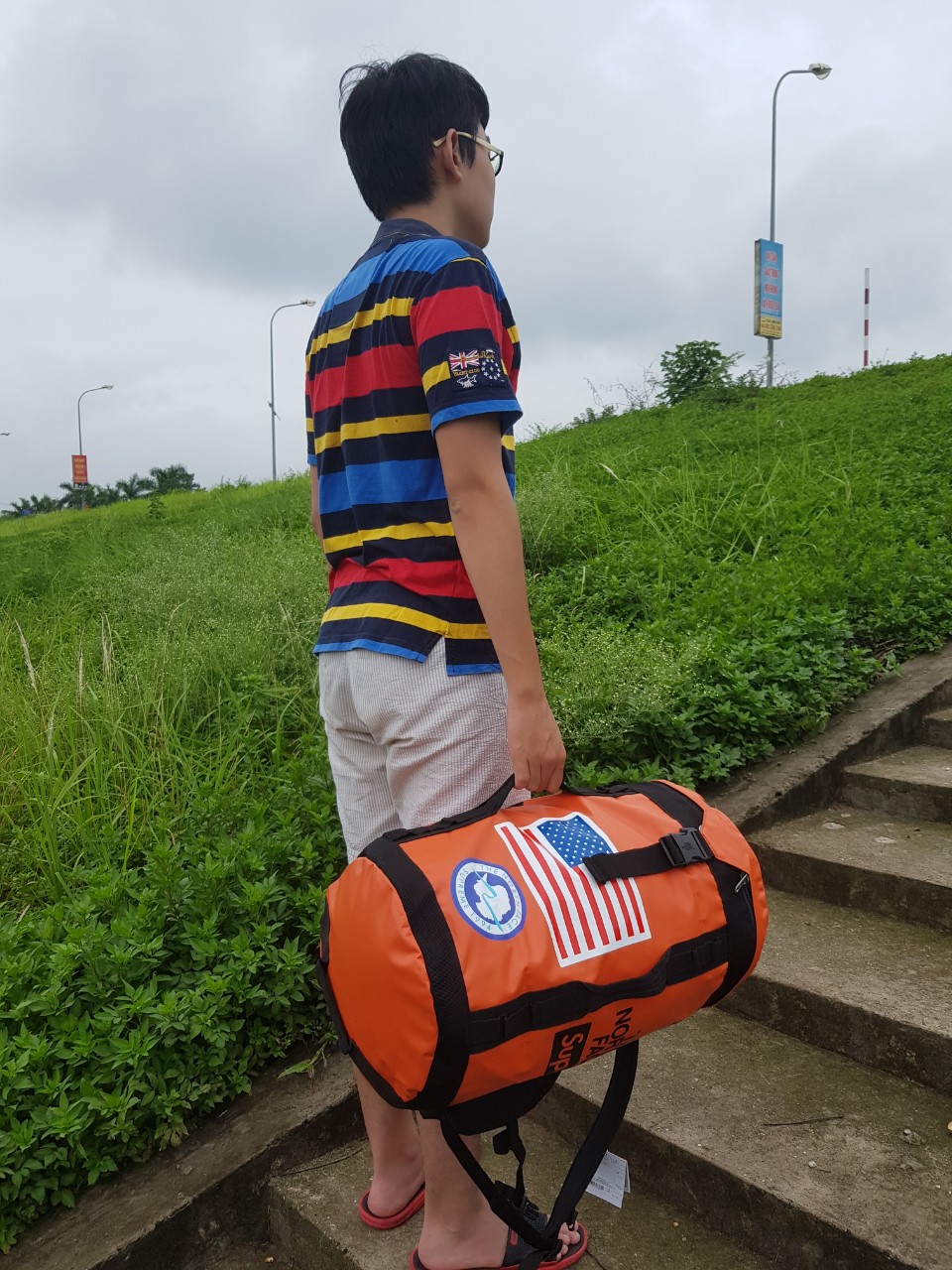 Balo chống nước Supreme big haul