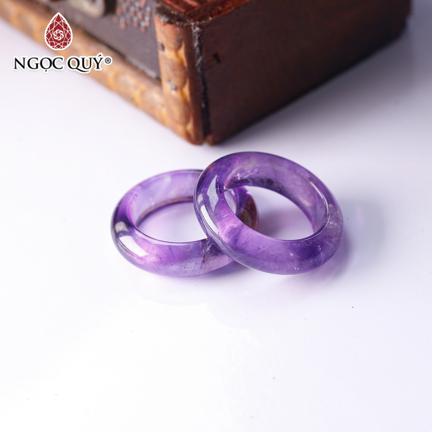 Nhẫn đá thạch anh tím mệnh hỏa thổ - Ngọc Quý Gemstones