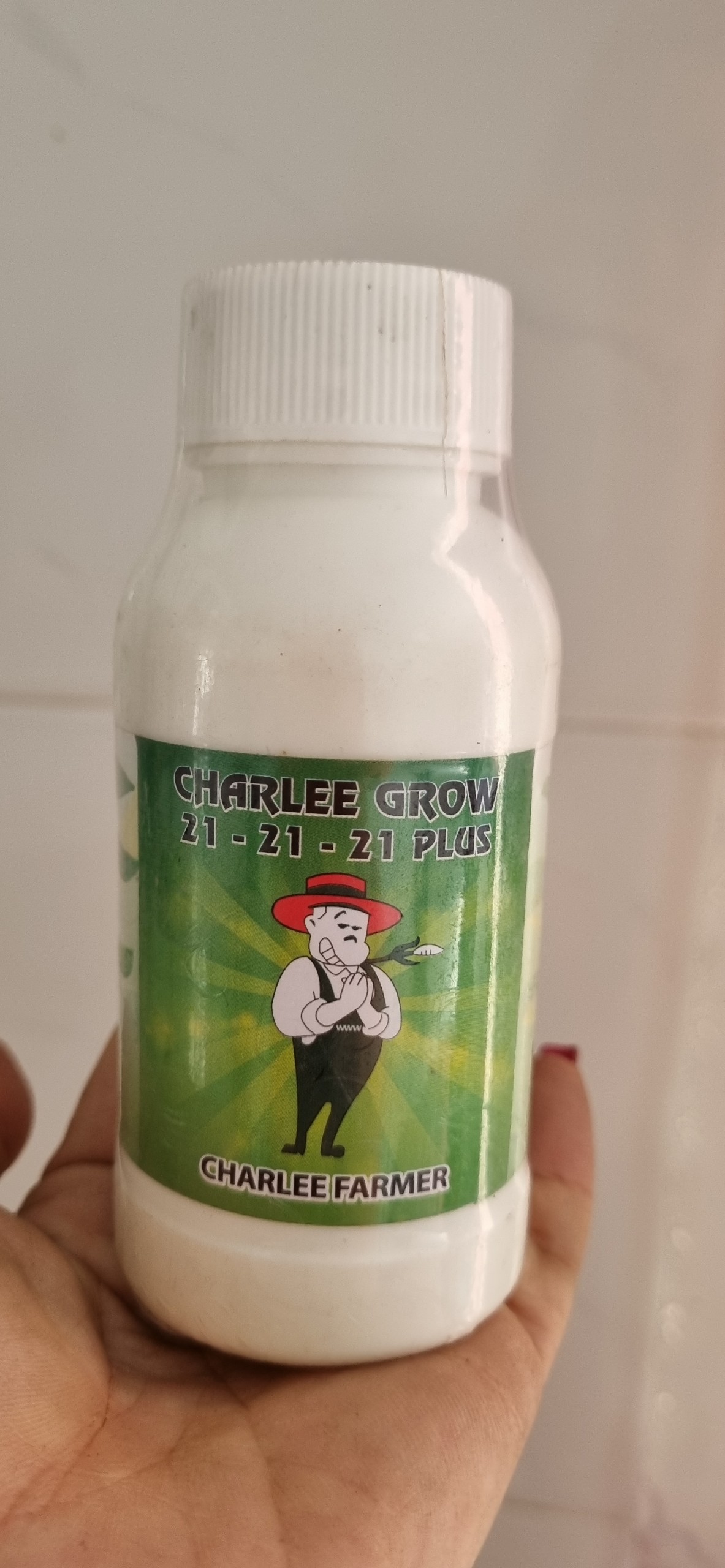 Phân bón hữu cơ Charlee grow 21-21-21 Plus (Thái Lan)