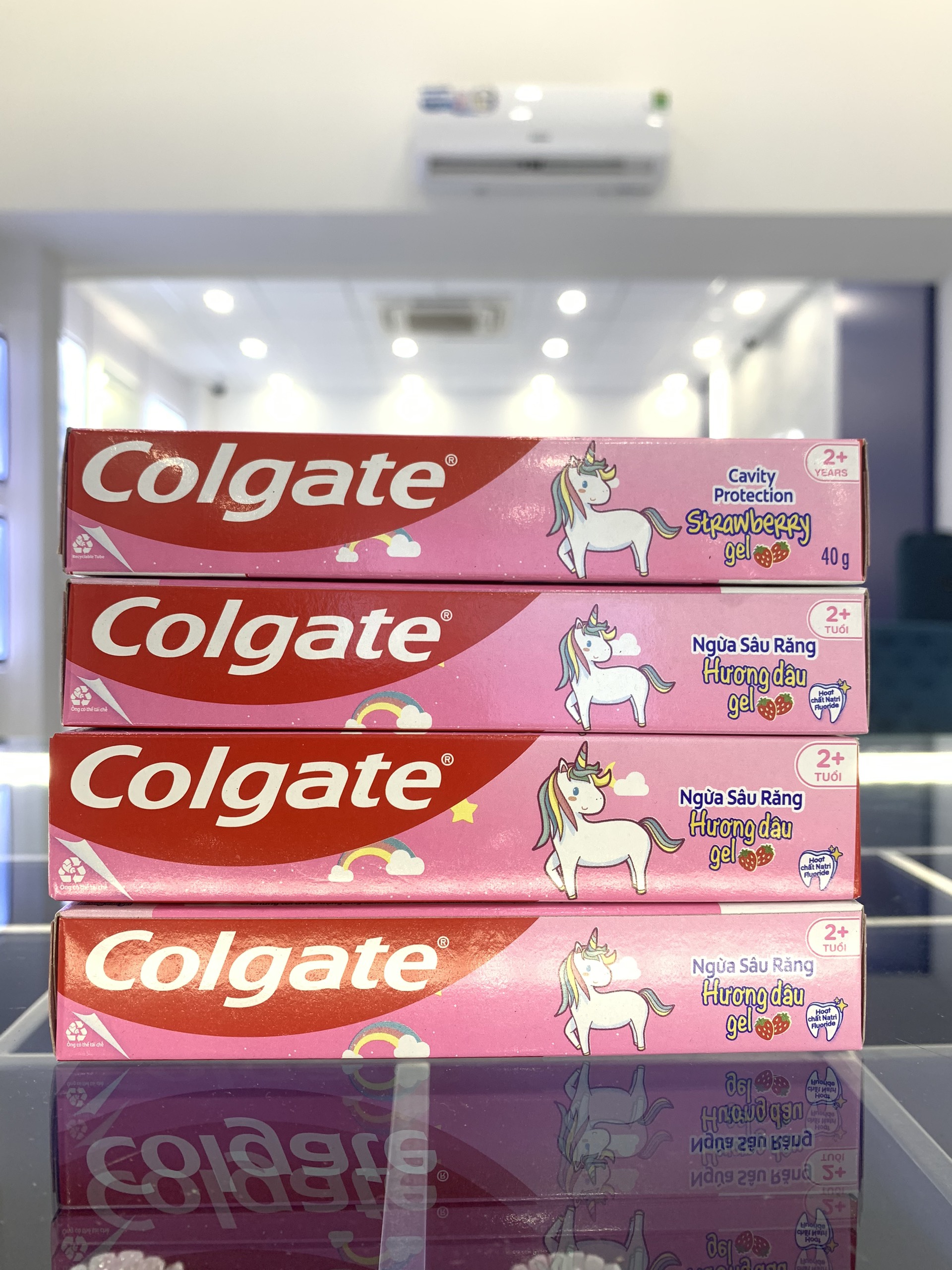 Colgate Kid -Kem đánh răng dâu 40g