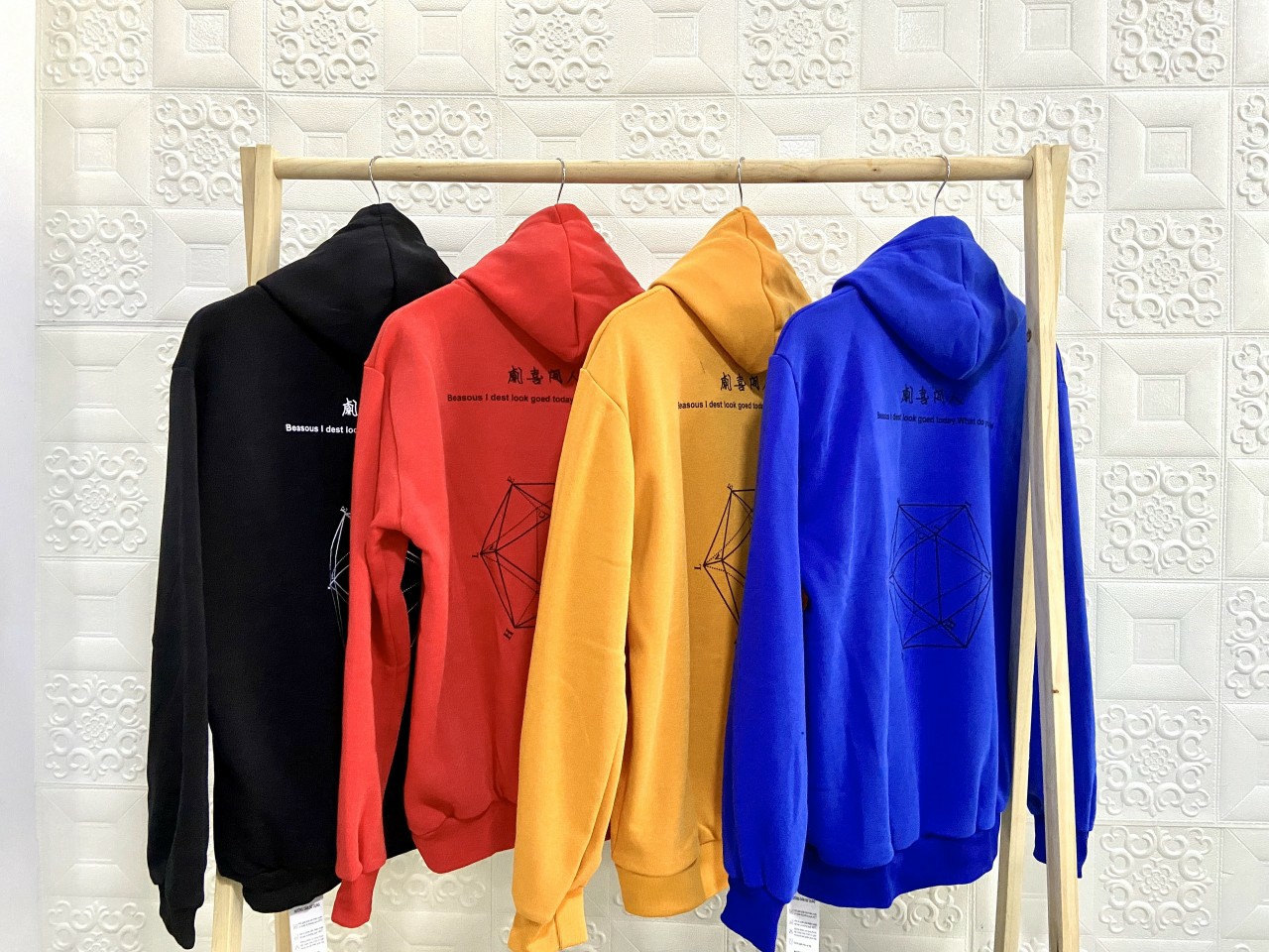 ÁO KHOÁC HOODIE NAM/NỮ CHẤT LIỆU VẢI NỈ THOẢI MÁI DỄ CHỊU( COMBO 4 MÀU XANH ĐỎ VÀNG ĐEN)