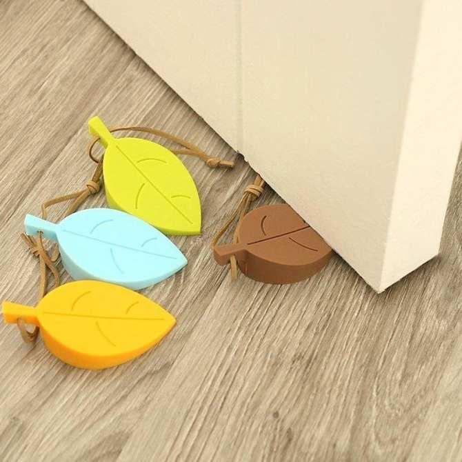 [HCM]Combo 2 Miếng Chặn Cửa Chống Kẹt Tay An Toàn Cho Trẻ Nhỏ Hình Chiếc Lá Tiện Dụng