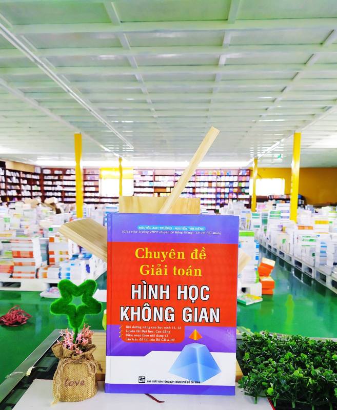 Mua Chuyên đề giải toán hình học khồng gian