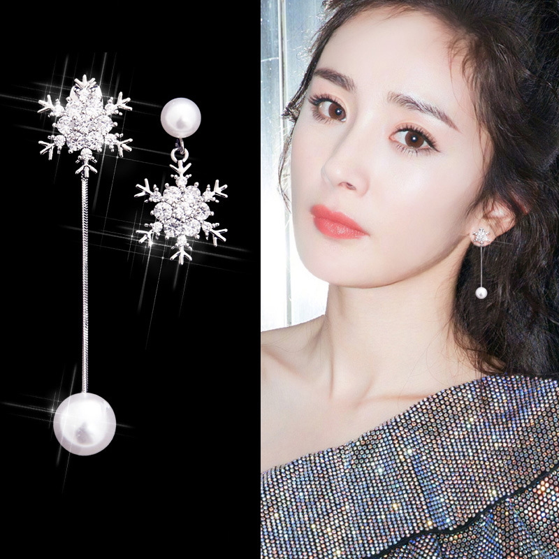 Bông Tai  Ngọc Trai Rơi Dưới Hoa Tuyết Thời Trang Hàn Quốc  BTTUYETNGOCTRAI08