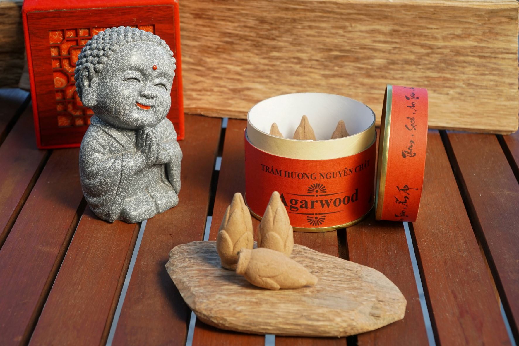 NHANG NỤ TRẦM HƯƠNG CAO CẤP - 100% TỰ NHIÊN - THƠM LÂU ÍT KHÓI[Hàng sạch nguyên chất]