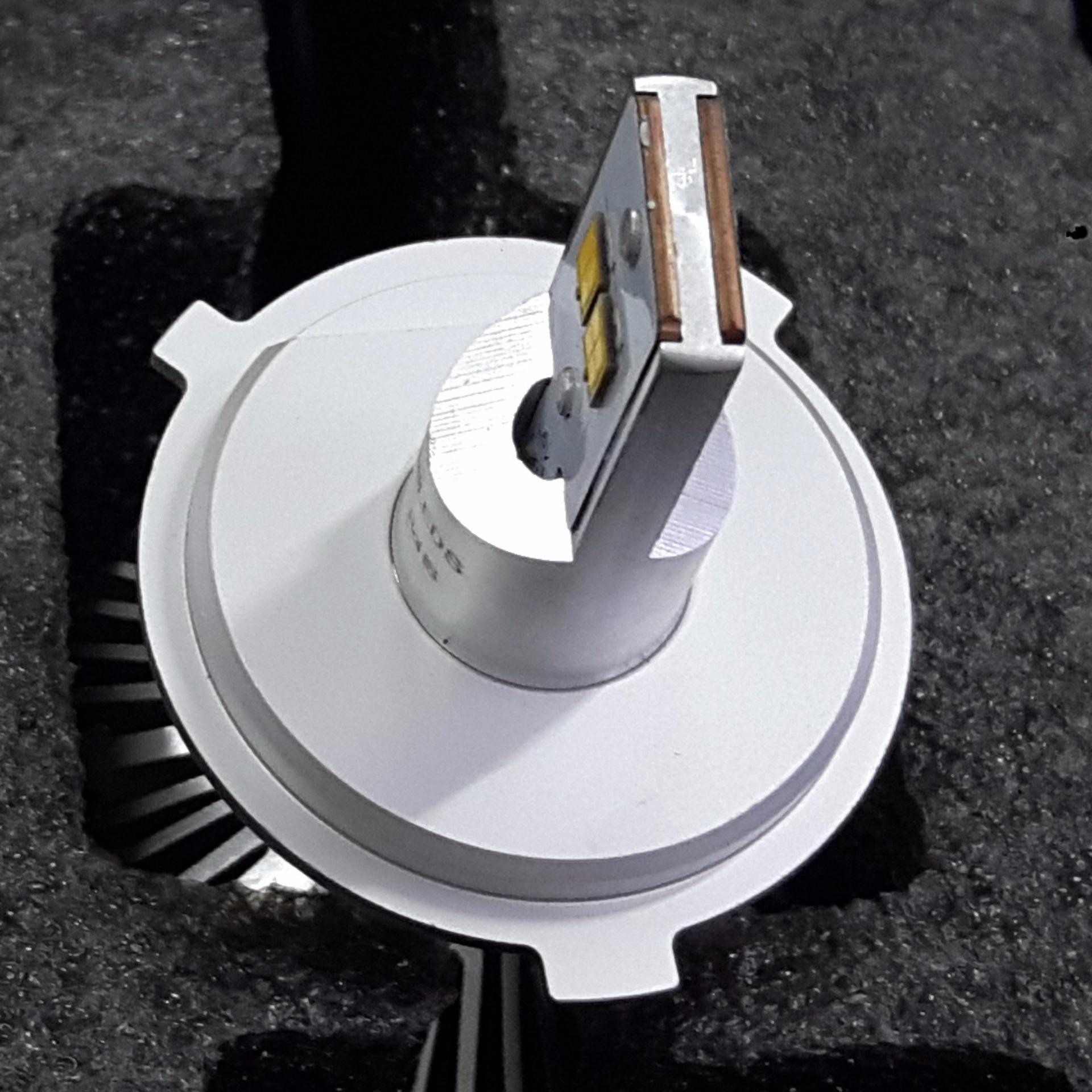 [BOSCH_Version 2018] Chân H4 - 01 Bóng đèn Led siêu sáng Lumileds (Sáng Trắng - 6000 Kelvin).