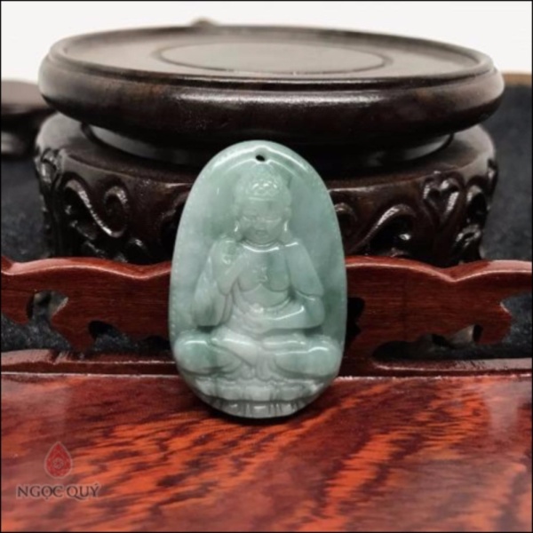 Mặt Dây Chuyền Đá Cẩm Thạch Phỉ Thuý 8 Vị Phật Bổn Mạng Mệnh Mộc Hoả 3.6x2.3cm (màu xanh) - Ngọc Quý Gemstones