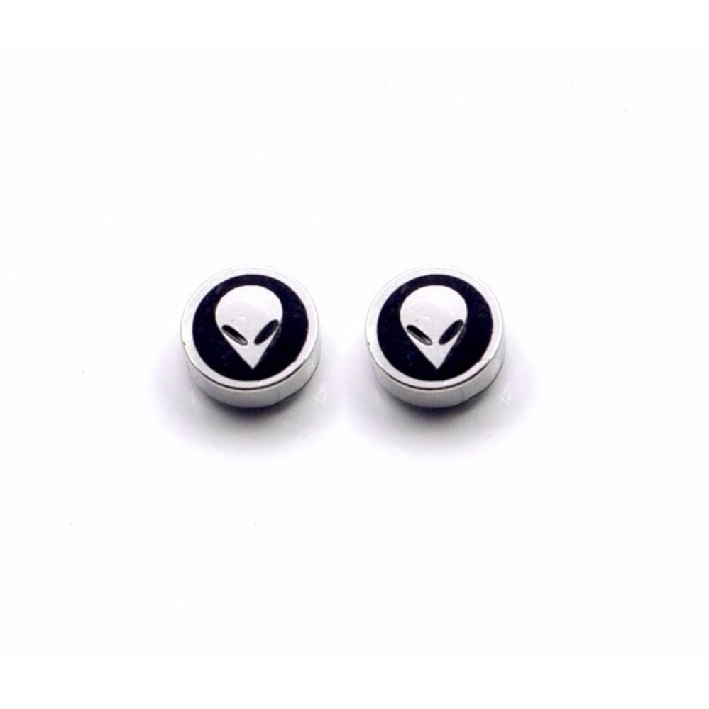 Bộ 2 bông tai nam châm alien 8mm bnc10