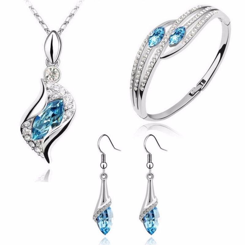 Bộ trang sức 3 món: Dây chuyền, lắc tay, bông tai DDL42