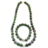 Bộ Trang Sức Đá Cẩm Thạch Nephite Gemstone Bank