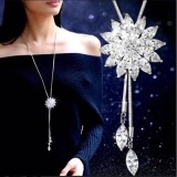 Dây chuyền hoa nữ đính đá pha lê cao cấp 2018