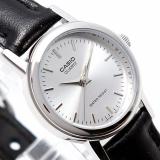 Đồng hồ nữ dây da Casio Anh Khuê LTP-1095E-7ADF