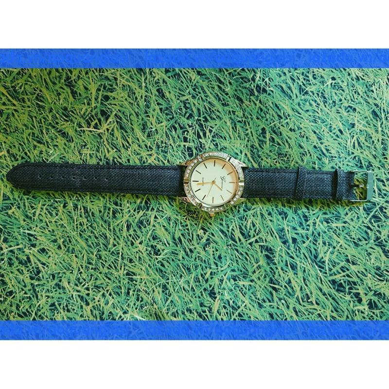 Nơi bán Đồng Hồ Thời Trang A120den