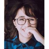 Gọng kính teen 2 chấm đồi mồi