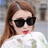 [HCM]Kính mát Thời Trang Nữ quyến rũ (Đen)