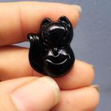 Mặt Dây Chuyền Hồ Ly Đá Thiên Thạch Đen