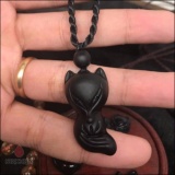 Mặt hồ ly đá obsidian trung