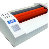 Máy ép plastic SKY 325-R6