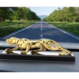 Con Báo Leopard Kiêm Bình Đựng Nước Hoa Trang Trí Cao Cấp Trên  Mặt taplo Xe hơi (Vàng)