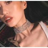 Vòng cổ choker đính kim cương lượn sóng chữ S sexy