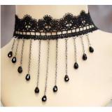 Vòng cổ choker ren đen đính chuỗi hạt châu đen tinh tế