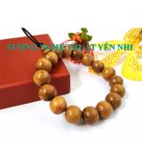 Vòng tay phong thủy cao cấp gỗ Gù Hương  hạt 12mm