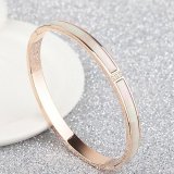 Vòng tay Titan thời trang VT105 (Màu Trắng)