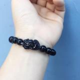 Vòng tay tỳ hưu đá mã não đen 8ly